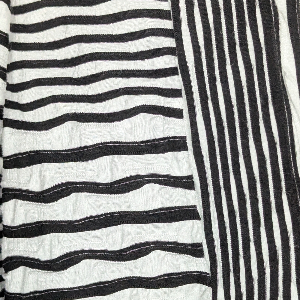 Lulu-B Cardigan Small Black White Open Front Kimono Lightweight Abstract Stripe - Picture 6 of 9